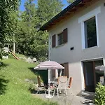 Chesa Muntanaia By Interhome Appartement *